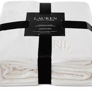 Lauren Ralph Lauren cream plush Micromink full/queen size